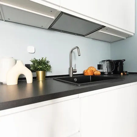 Apartment Ihost Luxury -free Parking- Plana 6 *