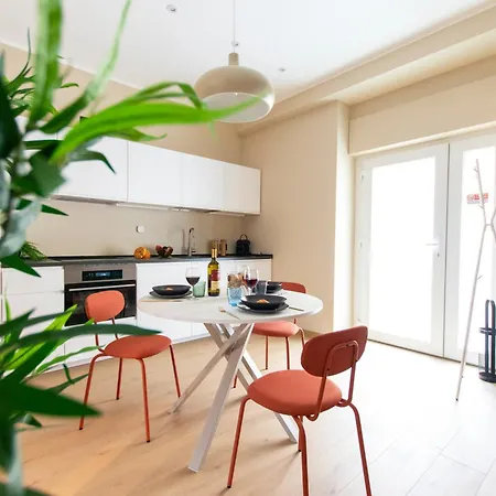Ihost Luxury -free Parking- Plana 6 * Mailand