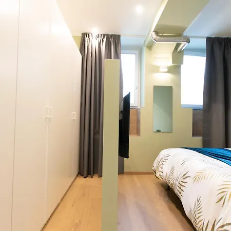 Apartment Ihost Luxury -free Parking- Plana 6 *