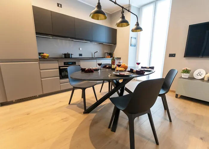 Ihost Luxury -free Parking- Plana 6 Milán