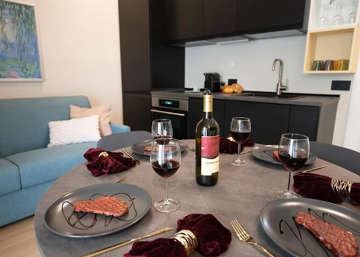 Ihost Luxury -free Parking- Plana 6 * Milán