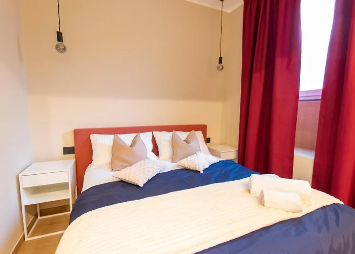 Ihost Luxury -free Parking- Plana 6 * Milán
