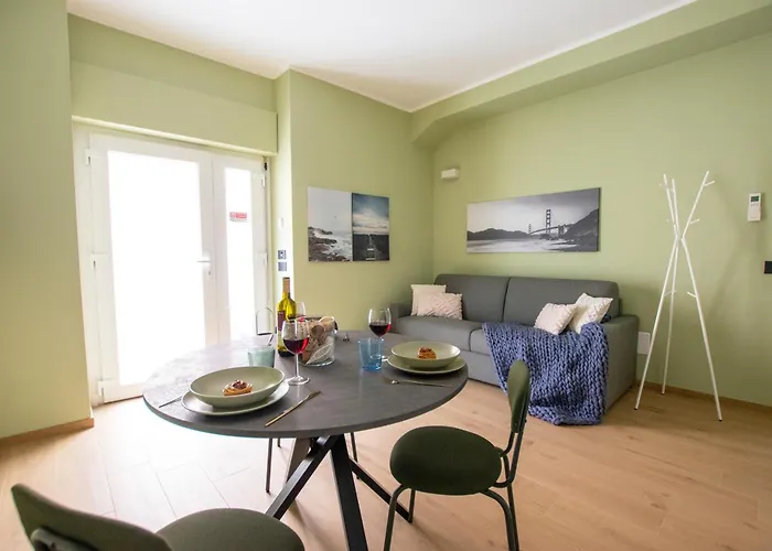 Ihost Luxury -free Parking- Plana 6 *