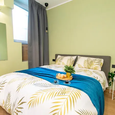 Ihost Luxury -free Parking- Plana 6 *